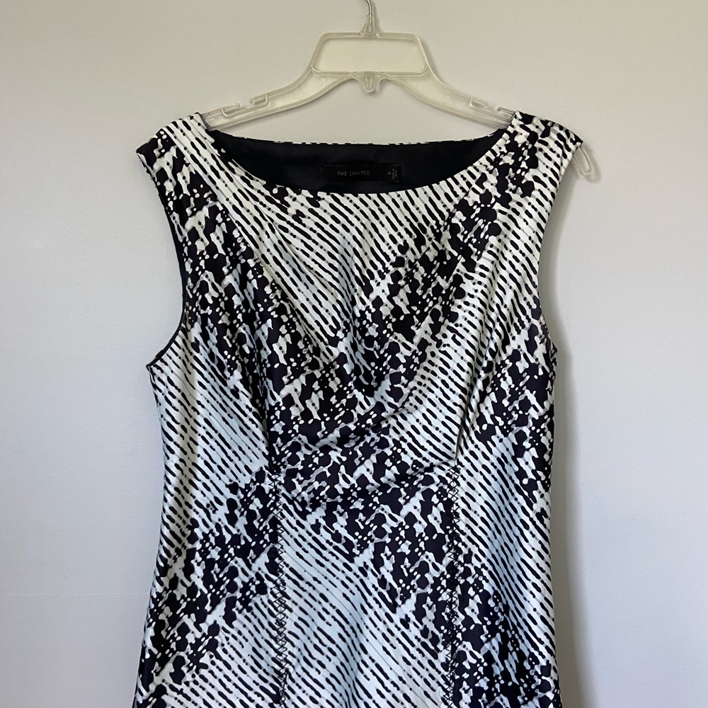 The Limited Monochrome Patterned Shirt